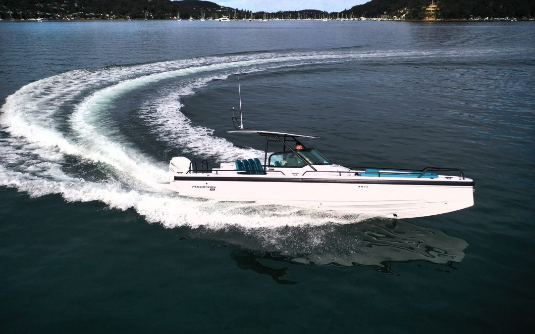 Axopar 28 Foil Boarding Adventure