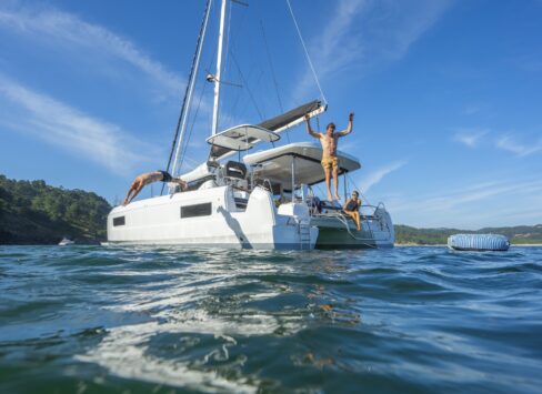 Lagoon 43 Syndicate